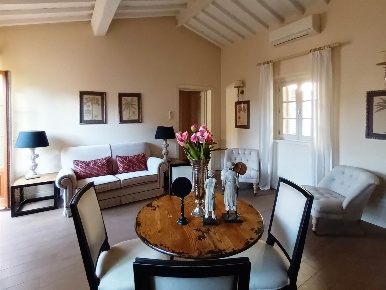 Foto Appartamento a Firenze Borgo Ognissanti - Il Prato di 63 m² in affitto