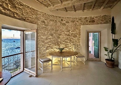 Foto Casa indipendente a Marciana Marina Centro di 122 m² con 4 locali