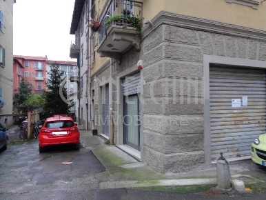 Foto Locale commerciale a La Spezia Canaletto di 160 m² con 3 locali