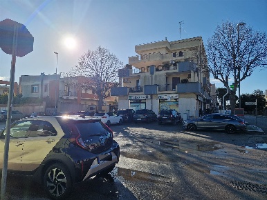 Foto Appartamento in Via Aureliano De Mitri  8, Lecce di 85 m² con 3 locali