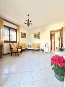 Foto Casa indipendente a Massarosa Bozzano, Quiesa di 150 m² con 6 locali
