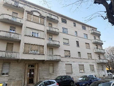 Foto Appartamento in Viale Rimembranza  2, Vercelli Semicentro di 100 m²