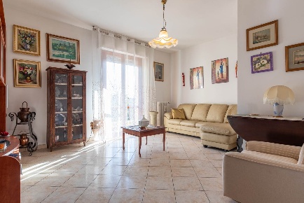 Foto Appartamento in via Giulio Pastore, Prato Paperino di 118 m²