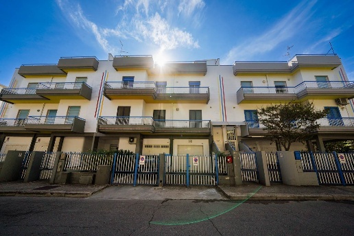 immagine annuncio 1 di 8