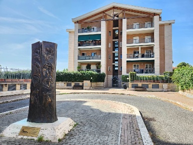 Foto Appartamento in Via Giovanni Silvagni 21, Roma Capannelle - Statuario