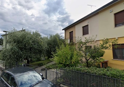 Foto Appartamento in Via Rini Andrea 5, Salò Centro di 177 m² con 5 locali