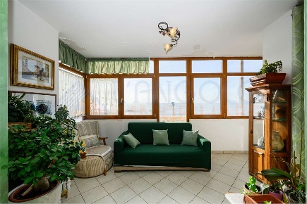 Foto Appartamento in Via Arenile di Torre Flavia, Ladispoli Zona Domitilla