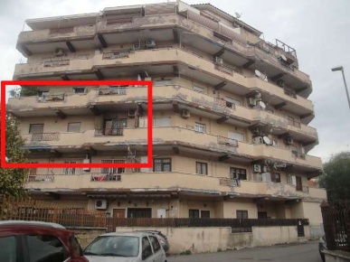 Foto Appartamento in Via Alberobello 60, Roma Torre Angela di 100 m²