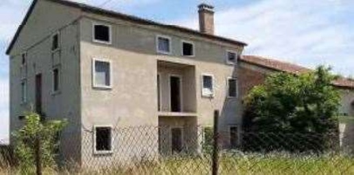 Foto Case indipendenti in Via Palazzetto, Albaredo d'Adige di 319 m²