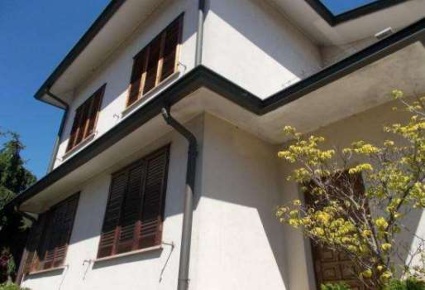 Foto Villa unifamiliare in Via Legnano, Peschiera Borromeo Bellaria