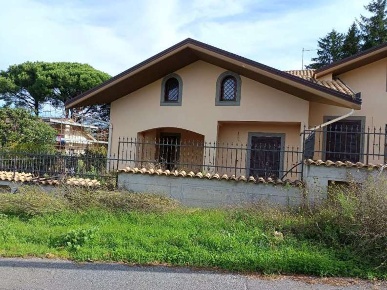 Foto Villa a schiera in Via delle Ortensie snc, Rocca di Papa Centro