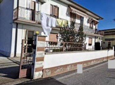 Foto Appartamento in Via curiel eugenio, Porto Tolle Donzella di 103 m²