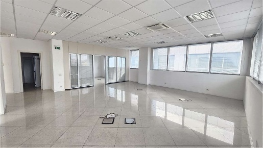 Foto Ufficio a Jesi di 150 m² con 5 locali in vendita