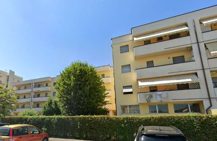 Foto Appartamento in Via Ludovico D'Aragona, Pistoia Bottegone di 91 m²