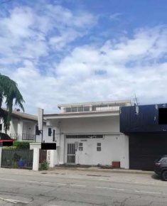 Foto Appartamento in Via Pastrengo, Somma Lombardo Centro di 112 m²