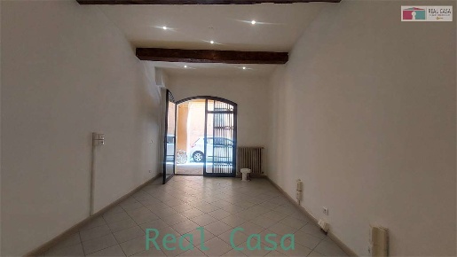 Foto Ufficio a Modena di 32 m² con 1 locali in affitto