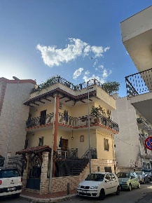 Foto Appartamento in VIA FIRENZE 1, Triggiano di 125 m² con 3 locali