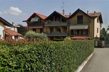 Foto Appartamento in Via Sant'Ambrogio, Arsago Seprio di 84 m² con 4 locali