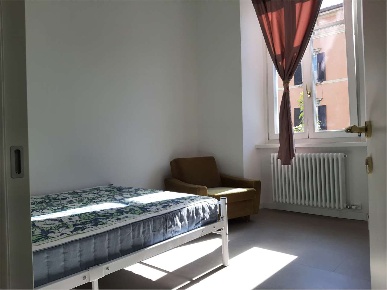 Foto Appartamento in Via Canestrini, Trento Semicentro di 220 m² in affitto