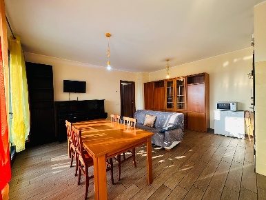 Foto Appartamento in Via Ambrosoli, Monza Via Lecco - Via Bergamo di 69 m²