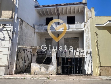 Foto Casa indipendente in Via Mesagne, San Pietro Vernotico Centro