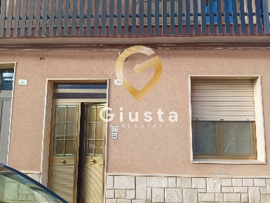 Foto Case semi ndipendenti in Via Luigi Errico, Latiano di 105 m²