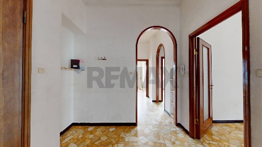 Foto Appartamento in Via Carlo Corsi, Genova Sestri Ponente di 135 m²
