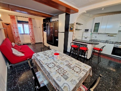 Foto Appartamento in Via Enrico Cialdini, Genova Voltri di 50 m² in vendita