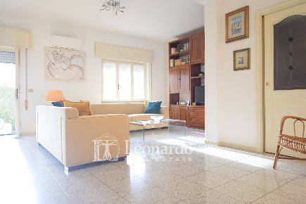 Foto Appartamento a Viareggio Marco Polo - Don Bosco di 112 m² con 8 locali