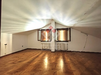 Foto Casa indipendente a Precenicco di 255 m² con 12 locali in vendita