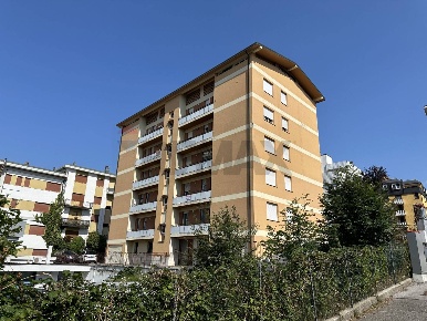 Foto Appartamento a Belluno Centro di 167 m² con 7 locali in vendita