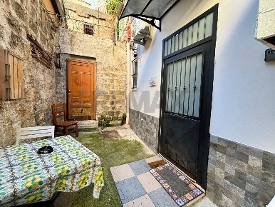 Foto Appartamento in Vicolo Madonna della Volta 3, Palermo Cassaro di 20 m²