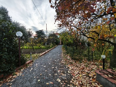 Foto Case semi ndipendenti in Via Briano, Quiliano Valleggia di 120 m²