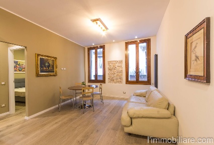 Foto Appartamento in Via Giovanni Zambelli, Verona Centro Storico di 80 m²