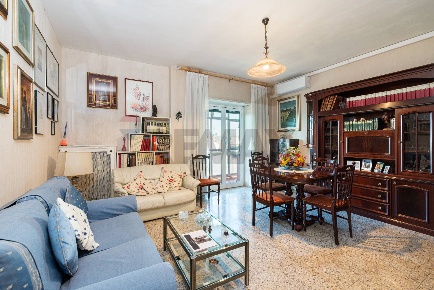 Foto Appartamento in Via Camillo Peano 11, Roma Nuovo Salario di 110 m²