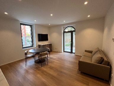 Foto Case semi ndipendenti in Via Tarvisio, Milano Maggiolina di 220 m²