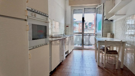 appartamento in vendita ad Ancona in zona Vallemiano