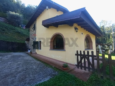 Foto Casa indipendente in VIA LETIZIA, Bagni di Lucca Centro di 146 m²