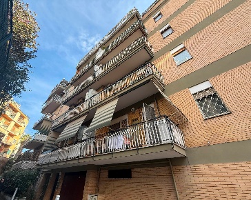 Foto Appartamento in via Francesco Massi, Roma Monteverde Vecchio di 111 m²
