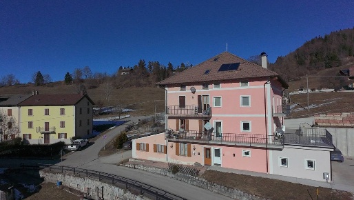 Foto Appartamento in frazione Longhi, Lavarone Gionghi Cappella di 150 m²