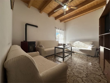 Foto Villa unifamiliare in Via Scarpone, Torricella Sicura Torricella