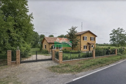 Foto Villa singola in via valoncello, Ravenna Fosso Ghiaia di 200 m²