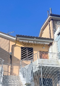 Foto Appartamento a Agugliano Centro di 40 m² con 3 locali in affitto