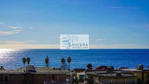 Foto Appartamento in Via Aurelia Ponente 86, Santo Stefano al Mare di 60 m²