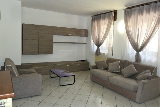 appartamento in affitto a Desenzano del Garda