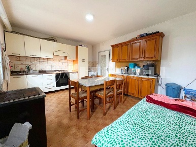 Foto Case semi ndipendenti in Via Rovereto 97, Cordignano Silvella