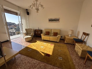 Foto Appartamento a Lavagna di 90 m² con 5 locali in affitto