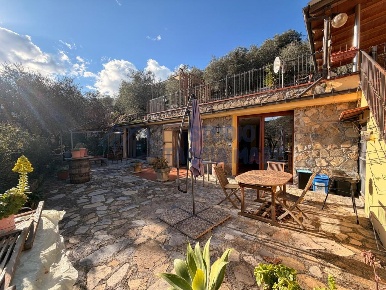 Foto Appartamento in Strada Pompeiana, Castellaro di 85 m² con 3 locali