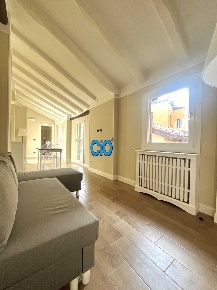 Foto Mansarde a Bologna Santo Stefano di 70 m² con 2 locali in vendita