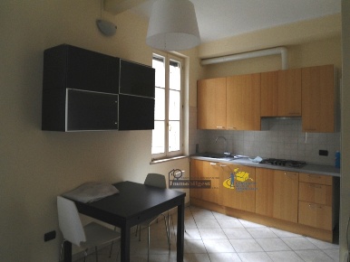 Foto Appartamento in Via Primo Groppi 14, Parma Centro Storico di 45 m²